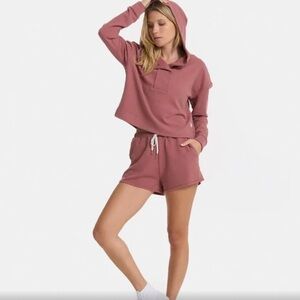 Vuori Bayview Thermal hoody size small rose color
